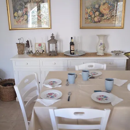 La Rosa Di Tempalta Κατάλυμα σε φάρμα