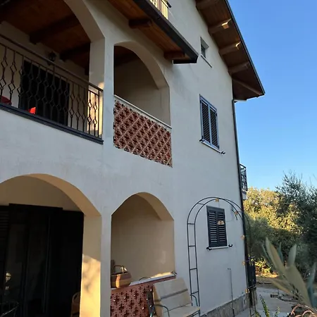 La Rosa Di Tempalta בית חווה *