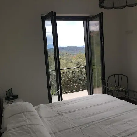 ファームステイ La Rosa Di Tempalta Roccadaspide